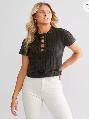 Gilded Intent Black and Brown Ribbed Short-Sleeve Crop Top with Ladder Front